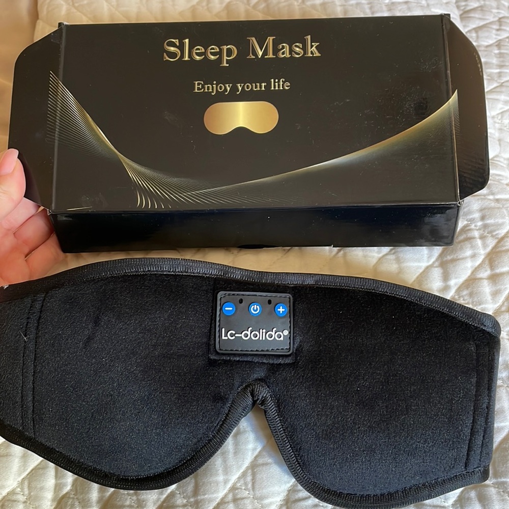 Sleep eye mask headphones